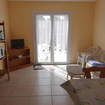 Maisonnette Pres De La Pour 4 Personnes, Animaux Sur Demande Ferienhaus