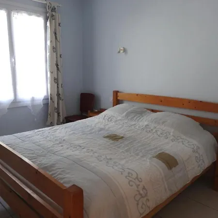 Maisonnette Pres De La Pour 4 Personnes, Animaux Sur Demande Ferienhaus *